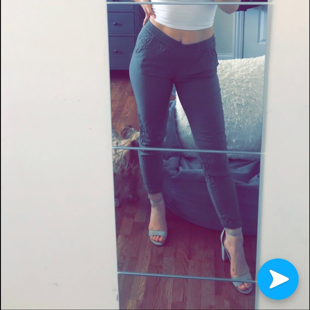 Green pants ! - Picture 3 of 3